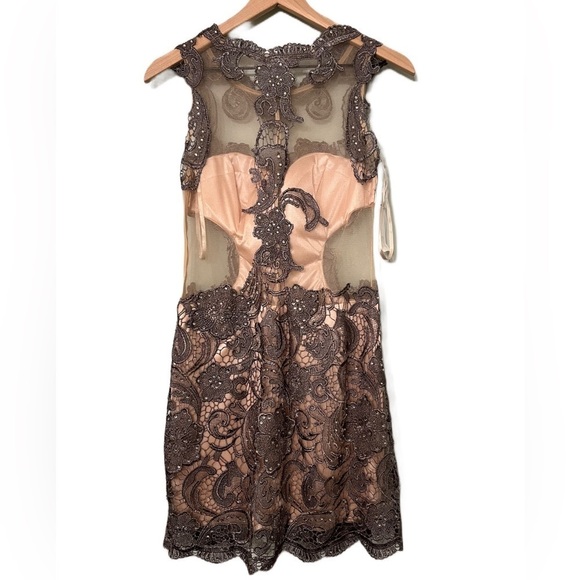 🩶Dave & Johnny Embroidered Illusion Cocktail Dress | Gunmetal Silver | Size 7/8 - Picture 2 of 16